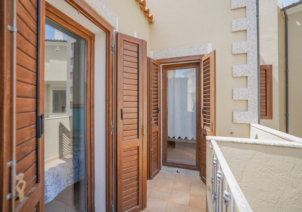 Murphy Holiday Home - Residenza Quarto La Maddalena  Kültér fotó